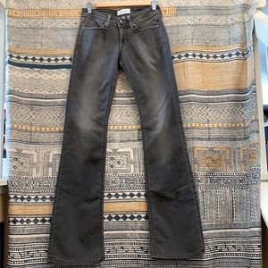 Vintage Habitual bell bottom/boot cute low-rise jeans! Great condition!
